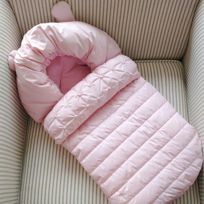 WarmNest™ Winter Baby Sleeping Bag – Soft Warm Footmuff for Strollers & Newborns